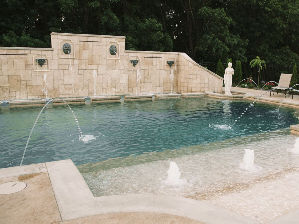 Clark & Sons Pools - Commercial-Water Feature 01